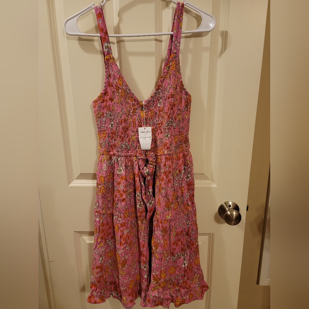NWT Japna floral print mini dress w/ matching scrunchy